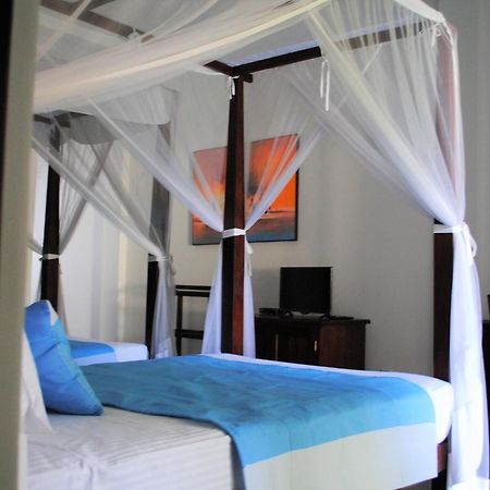 Boutique Villa Shanthi Hikkaduwa Rom bilde