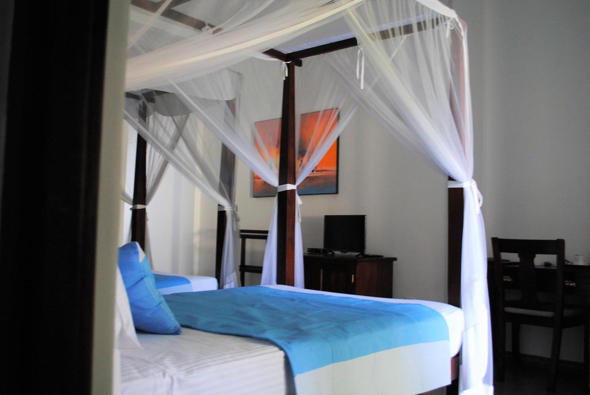 Boutique Villa Shanthi Hikkaduwa Rom bilde